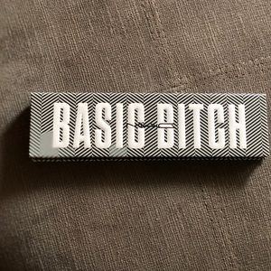 MAC Basic Bitch Pallet